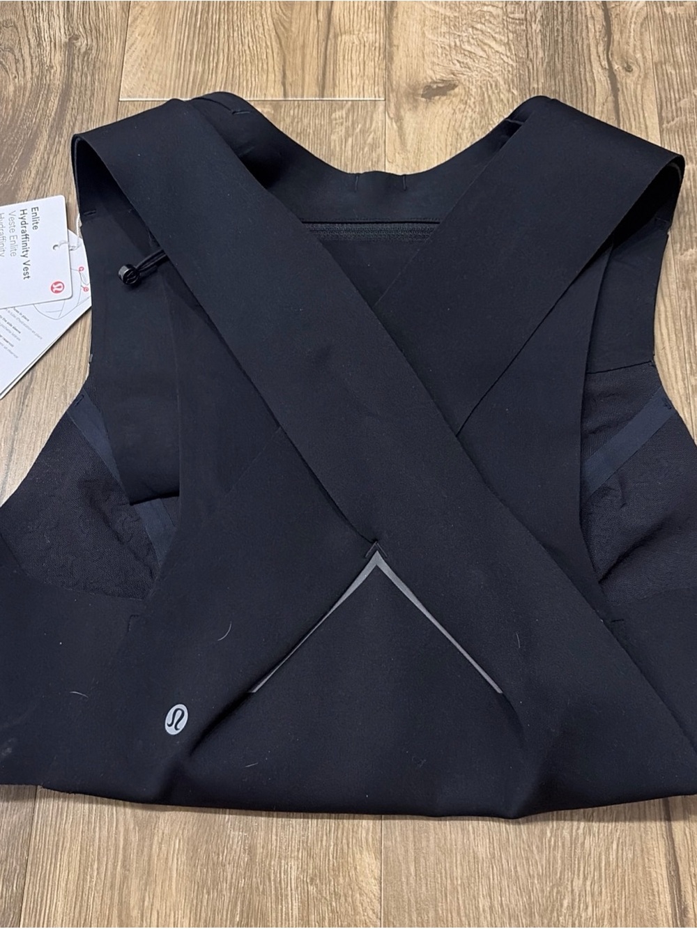 lululemon athletica Enlite Hydrafinity Vest - Black - Picture 2 of 3